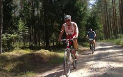 Maklenburgska na lodi a na kole