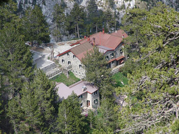 spilios-agapitos-letecky